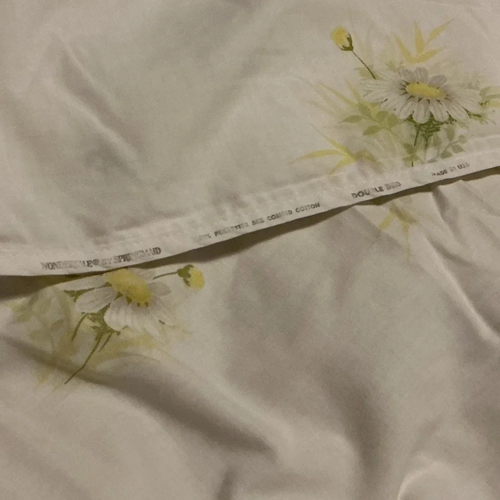 Vintage Springmaid Daisy Sheet Set
